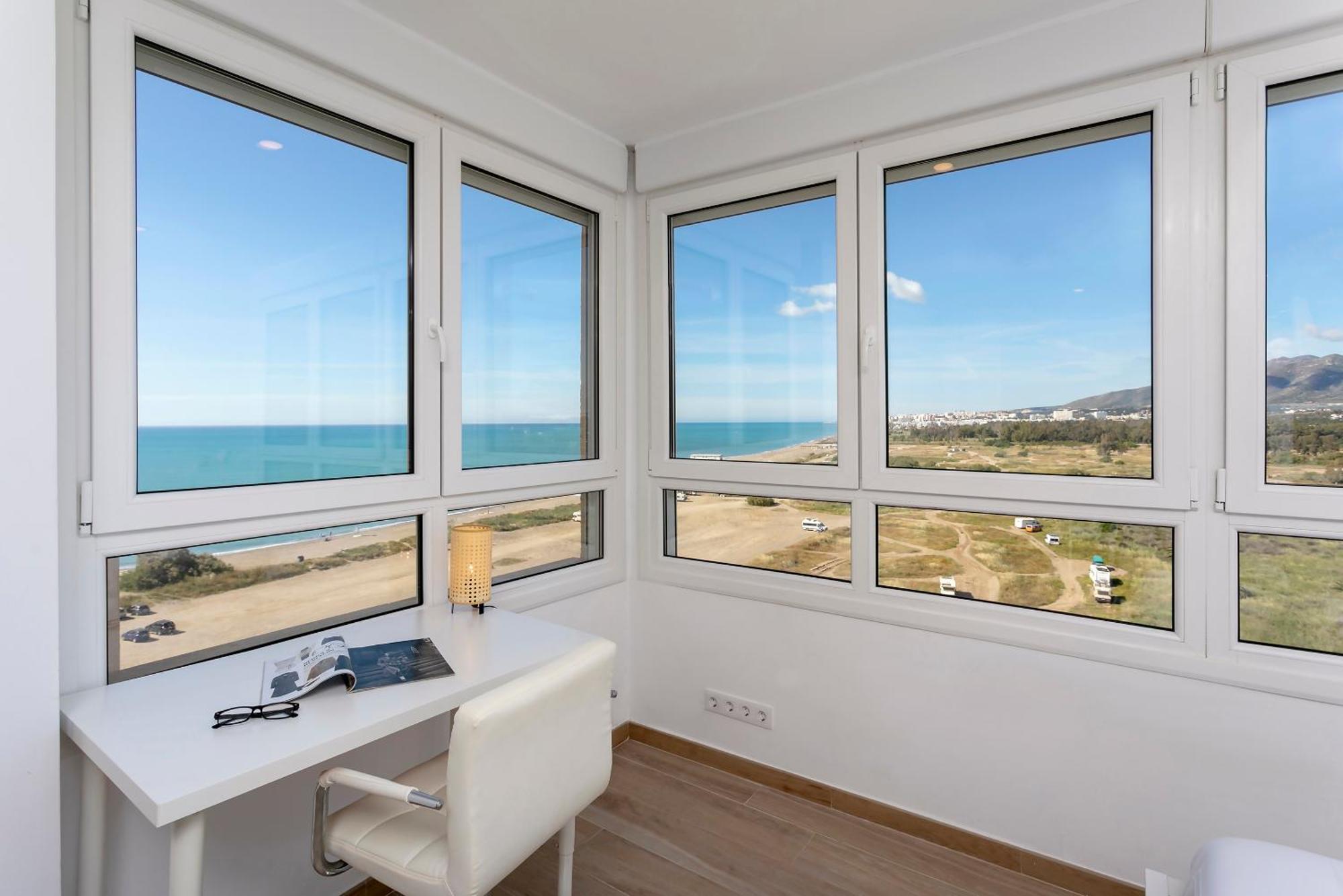 Sunstay Guadalmar Loft Seaview Málaga Exterior foto